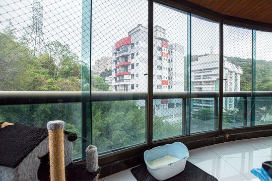 Apartamento à venda com 4 quartos, 210m² em Icaraí, Niterói