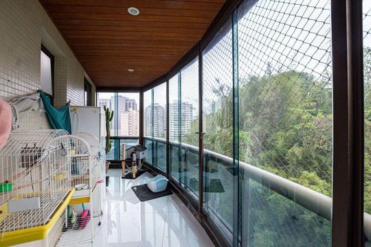 Apartamento à venda com 4 quartos, 210m² em Icaraí, Niterói
