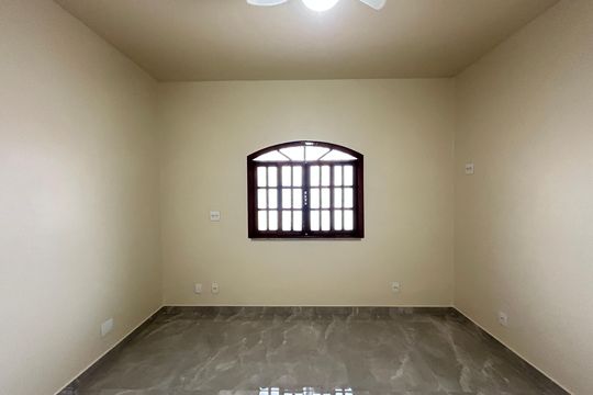 Suíte de casa para alugar com 3 quartos, 240m² em Pilares, Rio de Janeiro