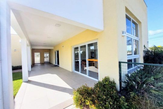 Casa de Condomínio para alugar com 3 quartos, 90m² em Hípica, Porto Alegre