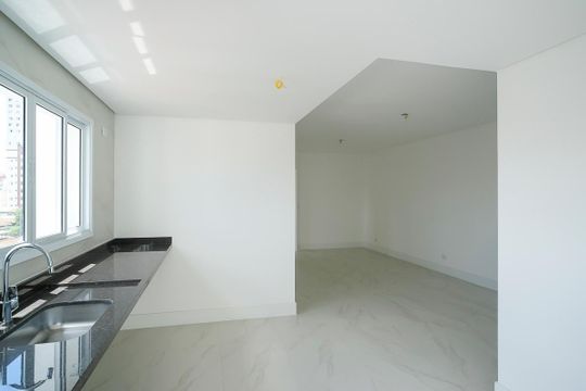 Cozinha de apartamento à venda com 3 quartos, 120m² em Barcelona, São Caetano do Sul