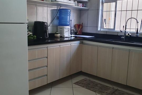 Cozinha de casa à venda com 3 quartos, 126m² em Vila Caju, São Paulo