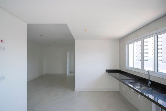 Cozinha de apartamento à venda com 3 quartos, 121m² em Barcelona, São Caetano do Sul