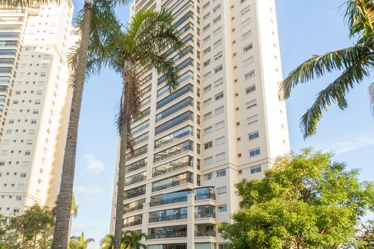 Fachada do Prédio de apartamento para alugar com 4 quartos, 223m² em Jardim Marajoara, São Paulo