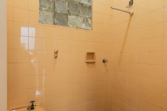 Banheiro de serviço de casa à venda com 4 quartos, 300m² em Maracanã, Rio de Janeiro