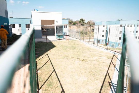 Apartamento à venda com 2 quartos, 42m² em Jardim Industrial, Contagem
