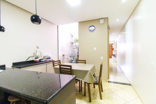 Cozinha de casa à venda com 3 quartos, 300m² em Itaquera, São Paulo
