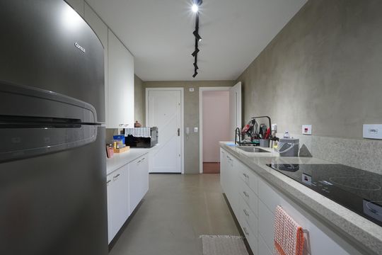 Cozinha de apartamento à venda com 3 quartos, 96m² em Vila Mariana, São Paulo