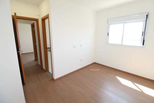 Suíte de apartamento para alugar com 2 quartos, 70m² em Colinas do Paratehy, São José dos Campos
