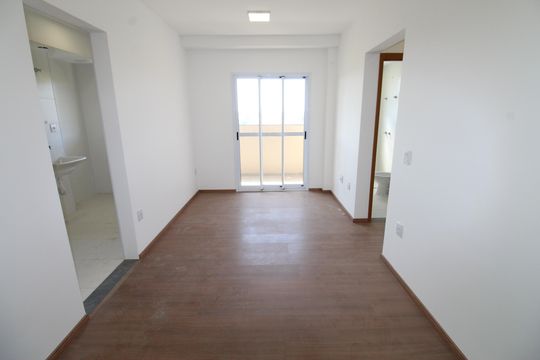 Apartamento para alugar com 2 quartos, 70m² em Colinas do Paratehy, São José dos Campos