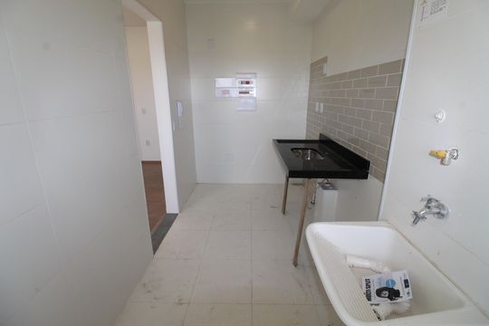 Cozinha de apartamento para alugar com 2 quartos, 70m² em Colinas do Paratehy, São José dos Campos