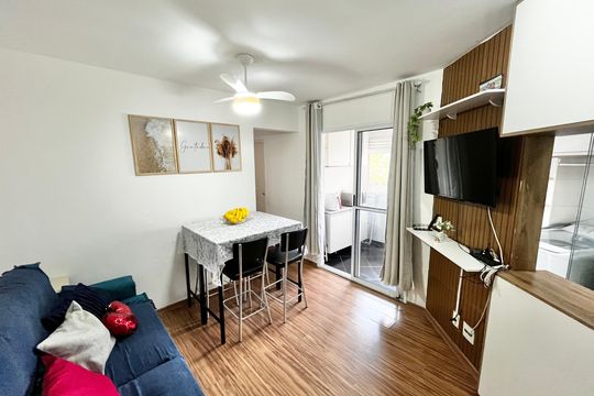 Sala de apartamento para alugar com 2 quartos, 48m² em Vila Bela Vista (zona Norte), São Paulo