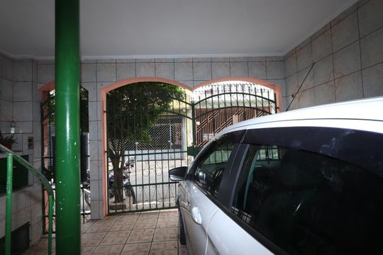 Garagem de casa à venda com 4 quartos, 172m² em Jardim Vila Formosa, São Paulo