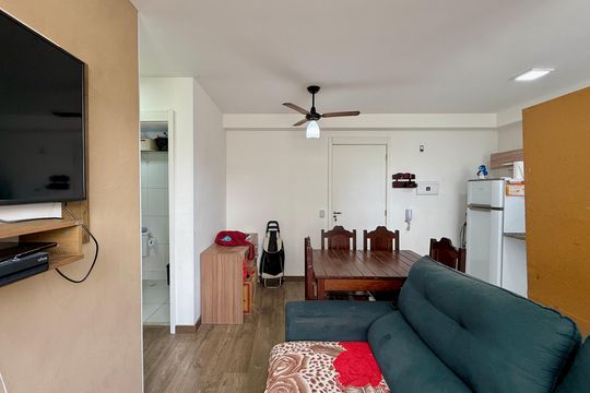 Sala de apartamento à venda com 2 quartos, 43m² em Santo Amaro, São Paulo