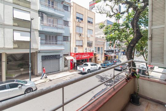 Varanda da Sala de apartamento à venda com 2 quartos, 80m² em Centro Histórico, Porto Alegre