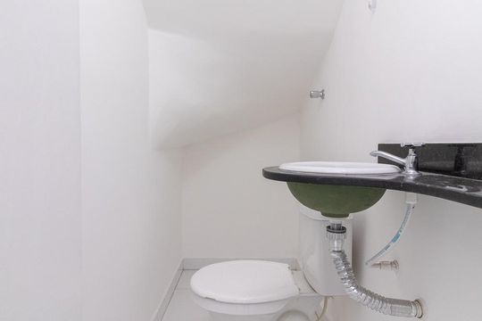 Lavabo de casa de condomínio para alugar com 3 quartos, 86m² em Vila Guilhermina, São Paulo