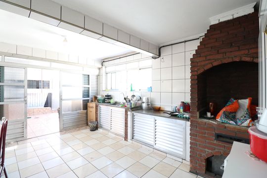 Detalhe de casa à venda com 6 quartos, 150m² em Barra Funda, São Paulo
