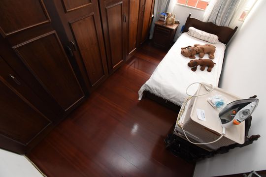 Quarto 2 de casa à venda com 2 quartos, 250m² em Seminário, Curitiba