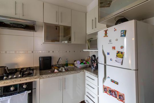 Cozinha de apartamento à venda com 3 quartos, 66m² em Vila Augusta, Guarulhos