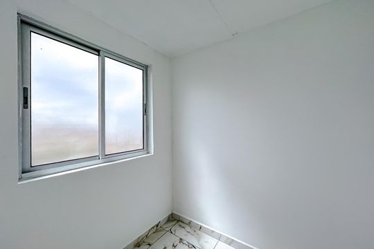 Quarto de Serviço de apartamento à venda com 3 quartos, 65m² em Jardim da Saúde, São Paulo