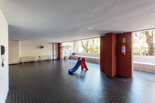 Área comum de apartamento para alugar com 3 quartos, 150m² em Tijuca, Rio de Janeiro
