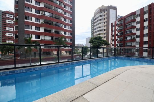 Piscina de apartamento para alugar com 1 quarto, 36m² em Pituba, Salvador