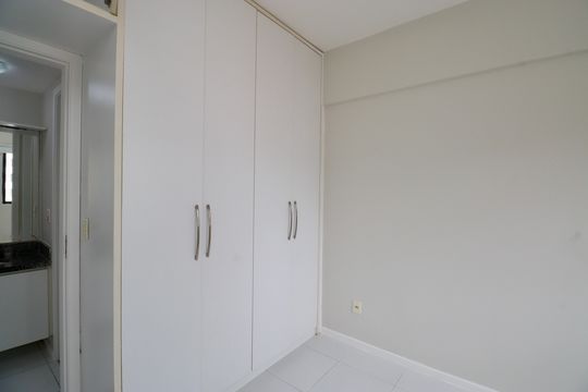 Quarto de apartamento para alugar com 1 quarto, 36m² em Pituba, Salvador