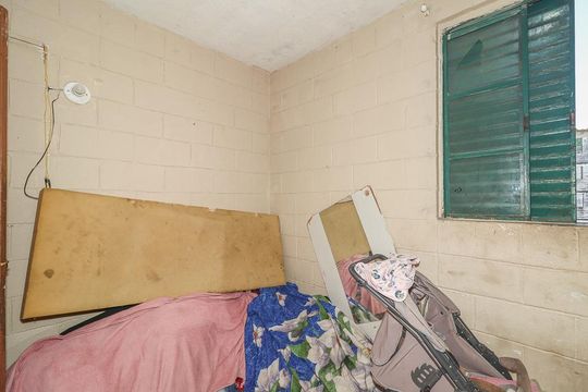 Quarto de apartamento à venda com 2 quartos, 100m² em Rubem Berta, Porto Alegre