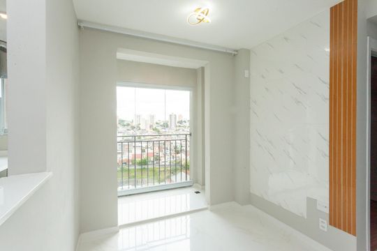 Apartamento à venda com 2 quartos, 40m² em Jardim Santo Antoninho, São Paulo