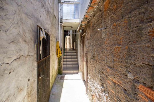 Área comum de casa à venda com 2 quartos, 180m² em Jardim Miriam, São Paulo