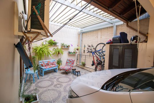 Garagem de casa à venda com 3 quartos, 165m² em Espírito Santo, Porto Alegre