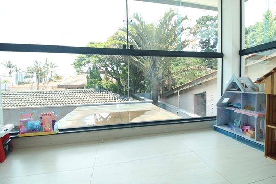 Casa para alugar com 4 quartos, 393m² em Interlagos, São Paulo