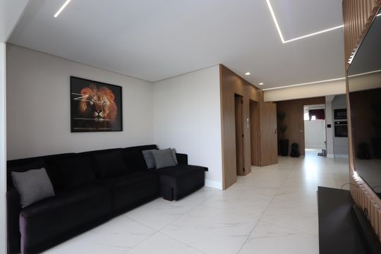 Apartamento à venda com 3 quartos, 160m² em Jardim Avelino, São Paulo