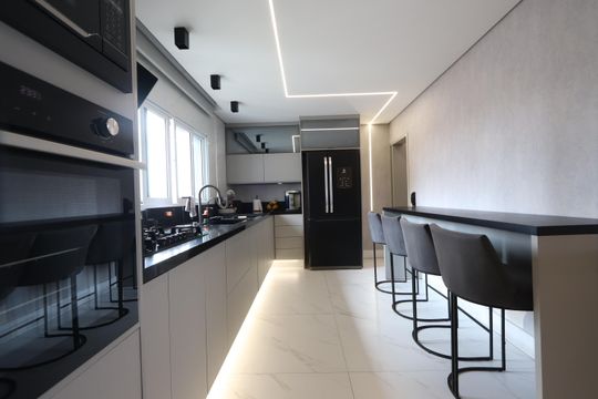 Cozinha de apartamento à venda com 3 quartos, 160m² em Jardim Avelino, São Paulo