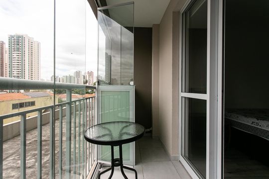 Varanda de kitnet/studio à venda com 1 quarto, 28m² em Tatuapé, São Paulo