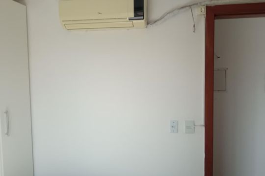 Apartamento à venda com 2 quartos, 42m² em Jardim Dona Leopoldina, Porto Alegre