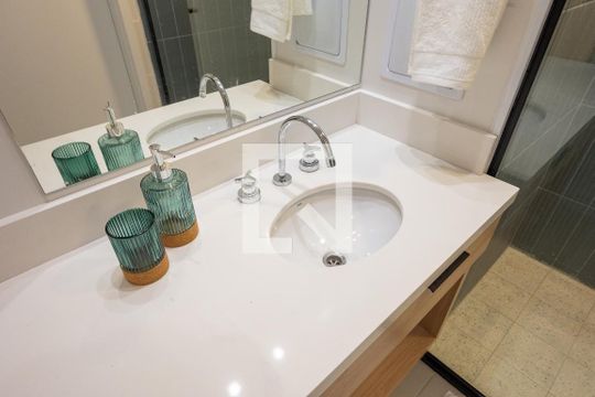 Apartamento à venda com 1 quarto, 24m² em Vila Clementino, São Paulo