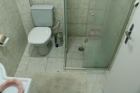 Banheiro de apartamento à venda com 2 quartos, 85m² em Piracuama, São Paulo