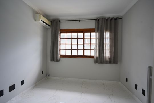 Sala de tv de casa para alugar com 3 quartos, 300m² em Jurerê Internacional, Florianópolis