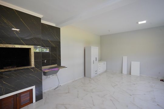 Garagem e churrasqueira de casa para alugar com 3 quartos, 300m² em Jurerê Internacional, Florianópolis