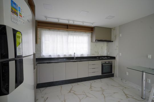 Cozinha de casa para alugar com 3 quartos, 300m² em Jurerê Internacional, Florianópolis