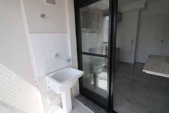 Área de Serviço de apartamento à venda com 1 quarto, 30m² em Km 18, Osasco
