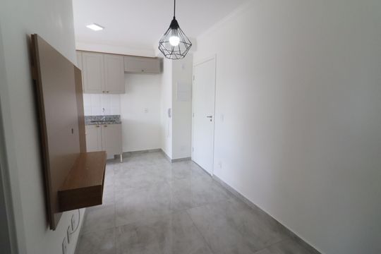 Sala de apartamento à venda com 1 quarto, 30m² em Km 18, Osasco