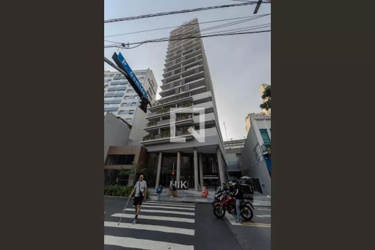 Fachada de apartamento à venda com 1 quarto, 42m² em Consolação, São Paulo