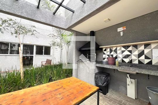 Apartamento à venda com 2 quartos, 40m² em Vila Mira, São Paulo