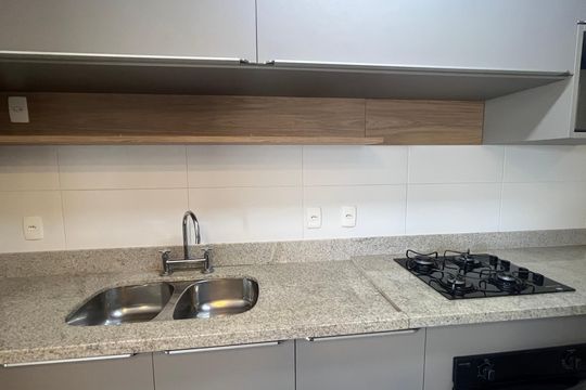Apartamento para alugar com 2 quartos, 92m² em Cambuí, Campinas