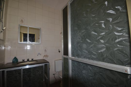Banheiro Social de casa para alugar com 3 quartos, 140m² em Praça Seca, Rio de Janeiro