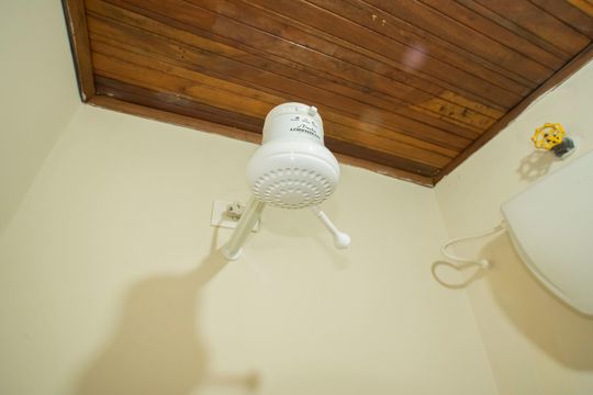 Banheiro da Suíte de casa à venda com 10 quartos, 190m² em Vila da Saúde, São Paulo