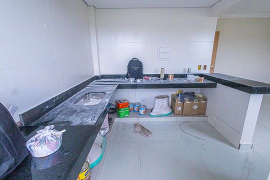 Cozinha de apartamento à venda com 3 quartos, 63m² em Glória, Belo Horizonte