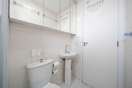 Banheiro de apartamento à venda com 2 quartos, 40m² em Jardim Belem, São Paulo